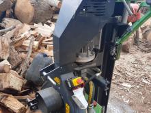 Despicator vertical Robust R25 la lucru